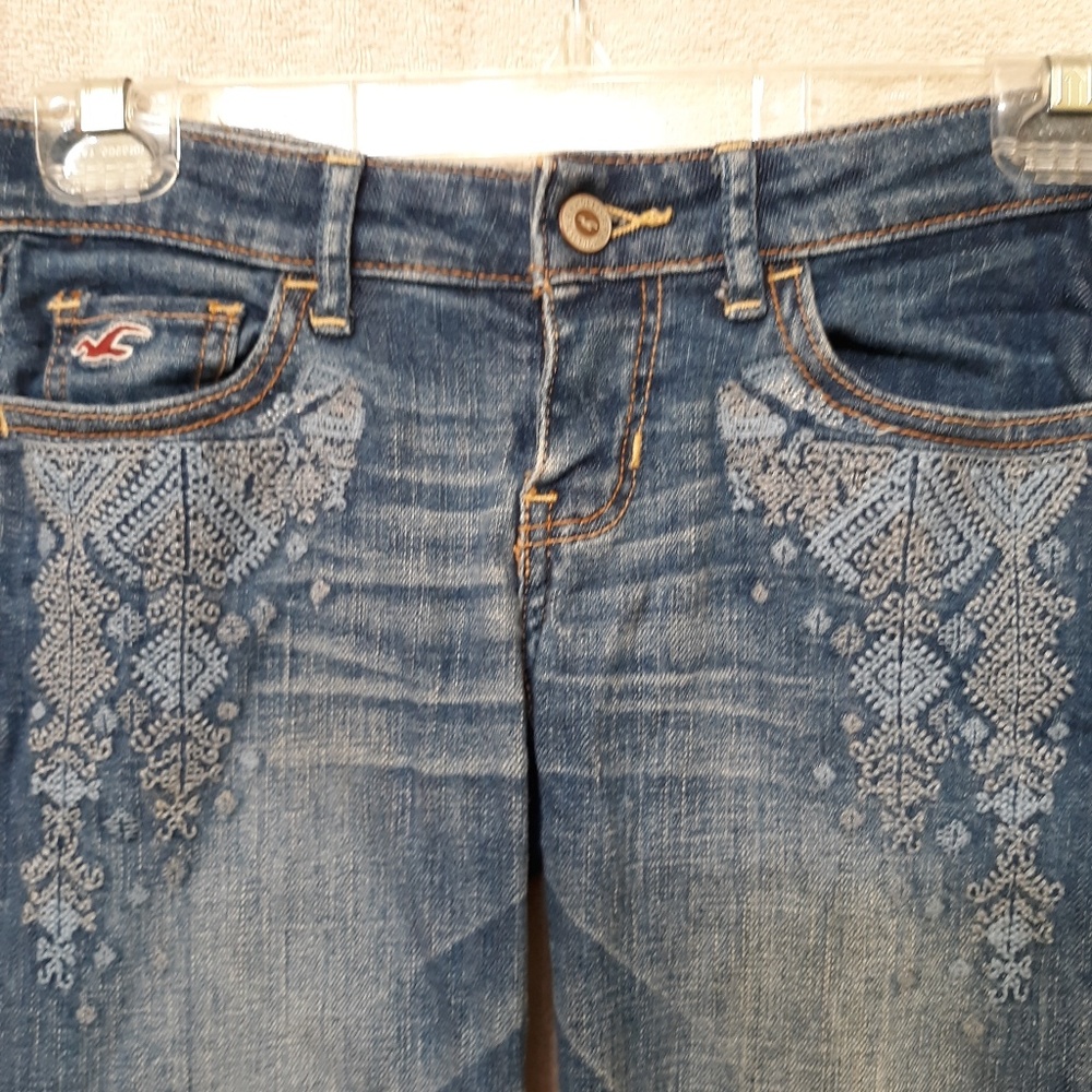 2 for $20🎉Hollisterembroidery skinny jeans